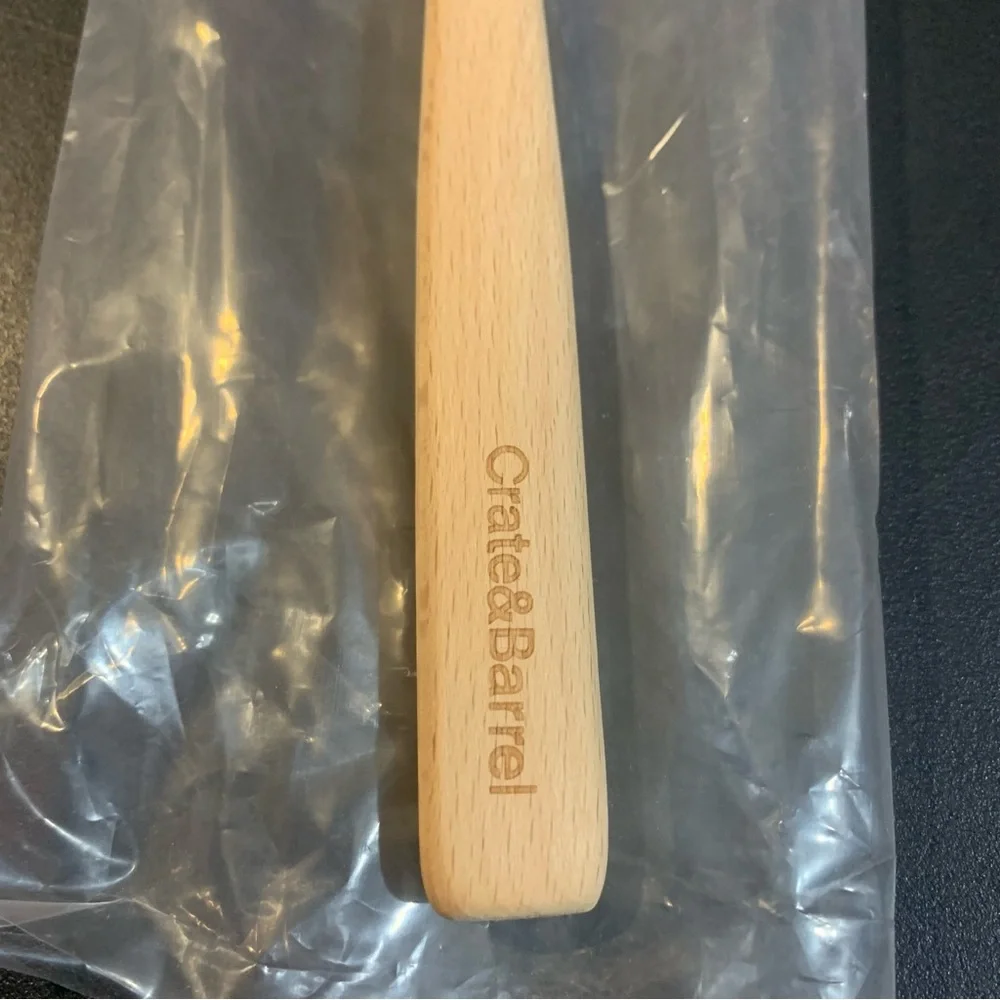 Crate & Barrel Snowmen Spatula Red Silicone with Wooden Handle Christmas NWT